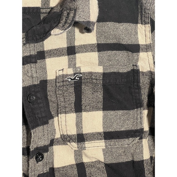 Hollister Men's XS Black Cream Plaid Flannel Long Sleeve Button Down Shirt - Picture 2 of 7